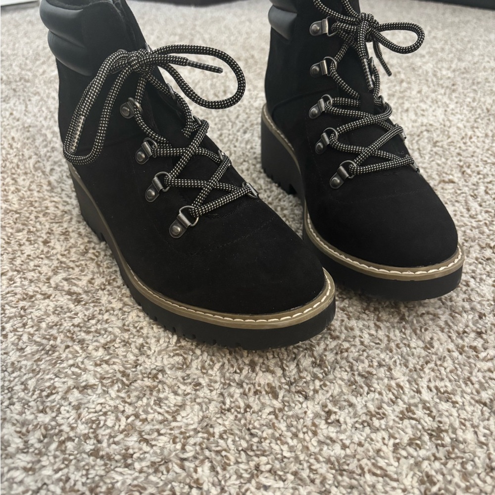 Women's Black Lace-Up Ankle Boots